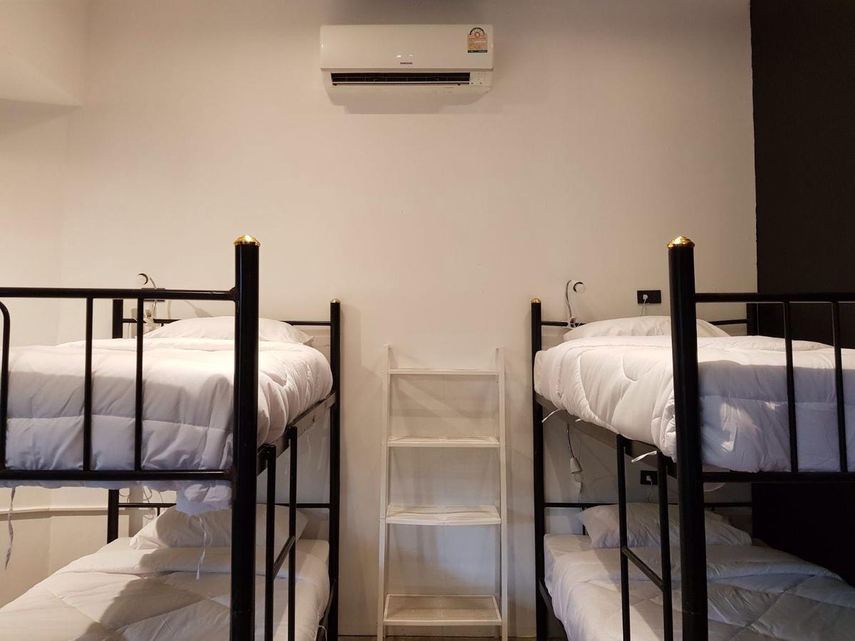 Patong Paradise Beach Backpackers Hostel מראה חיצוני תמונה